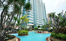 Windsor Suites Bangkok, Managed By Accor